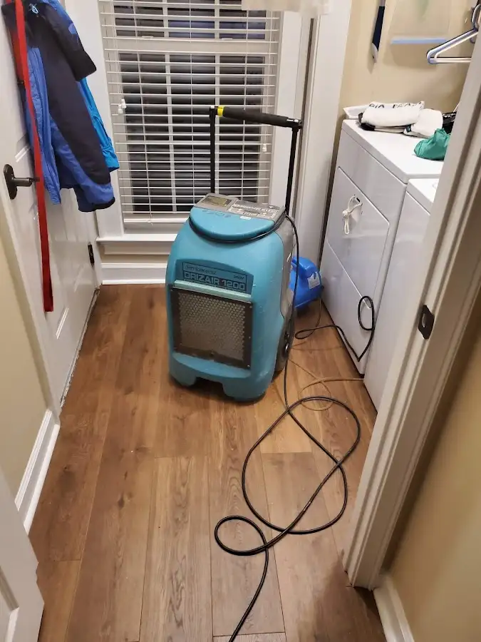 Commercial dehumidifier deployed for Crawl Space Restoration in Corinth